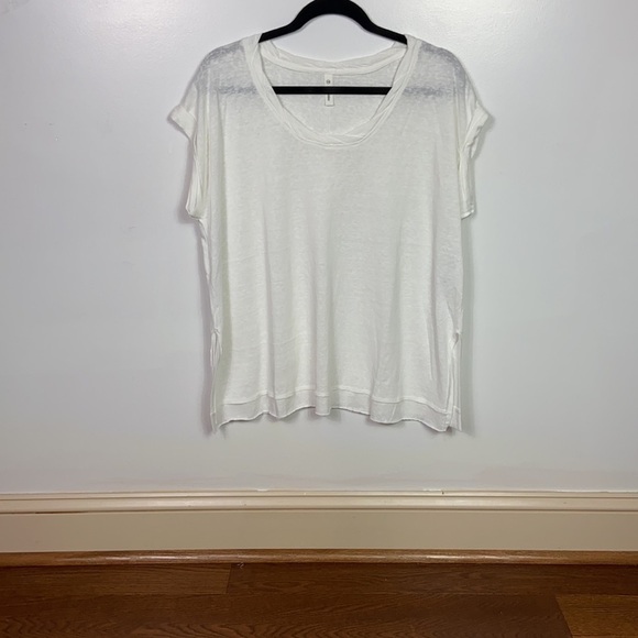 Scoop neck top twisted band at the neck - Picture 1 of 6